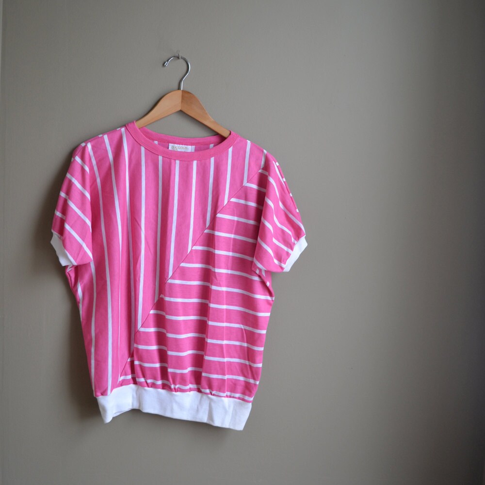 1980s pink white striped tee shirt top / size m l