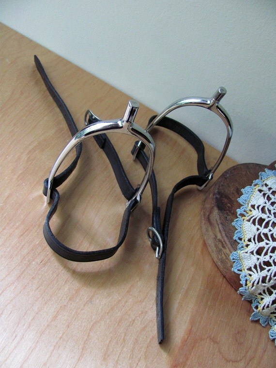 Spurs with Leather Straps for Show time Horseback Riding.