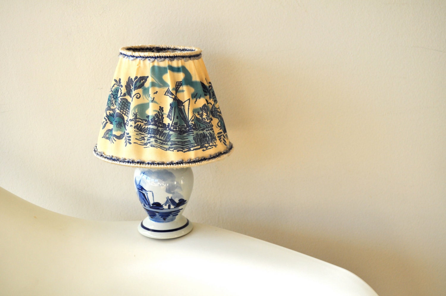Vintage Delft Blue Small Table Lamp
