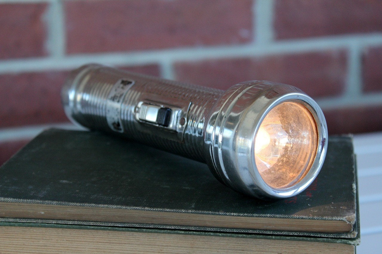 Vintage Metal 1950's Flashlight