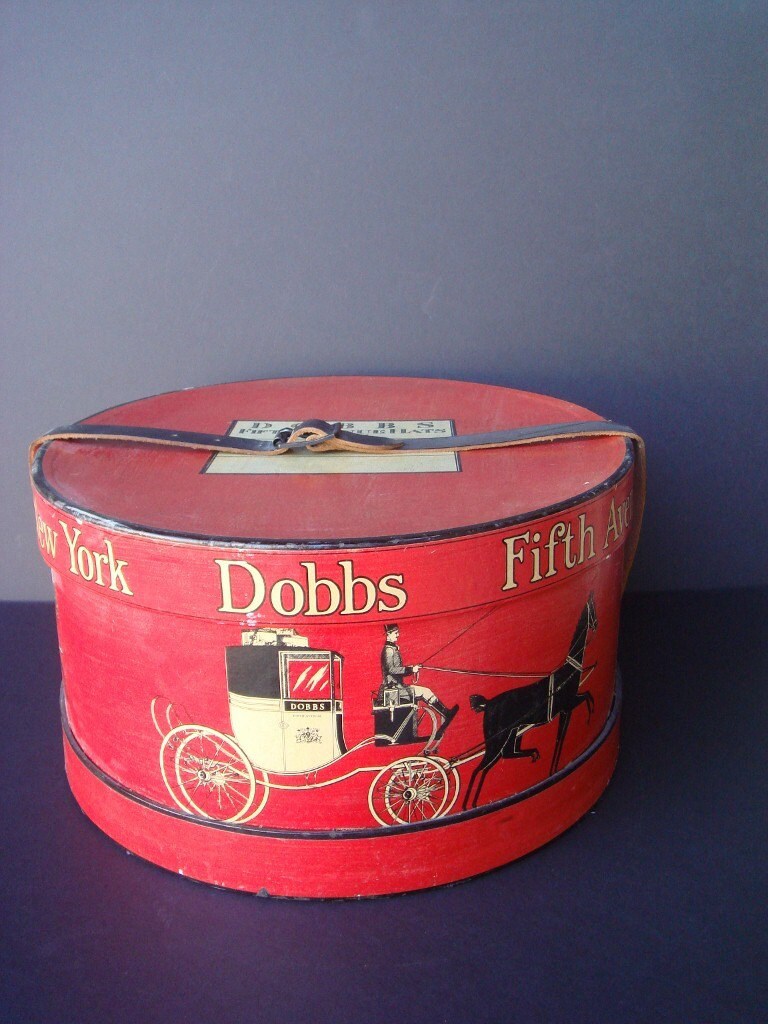 Vintage Dobbs Fifth Avenue Hat Box New York by vintagesuzannas