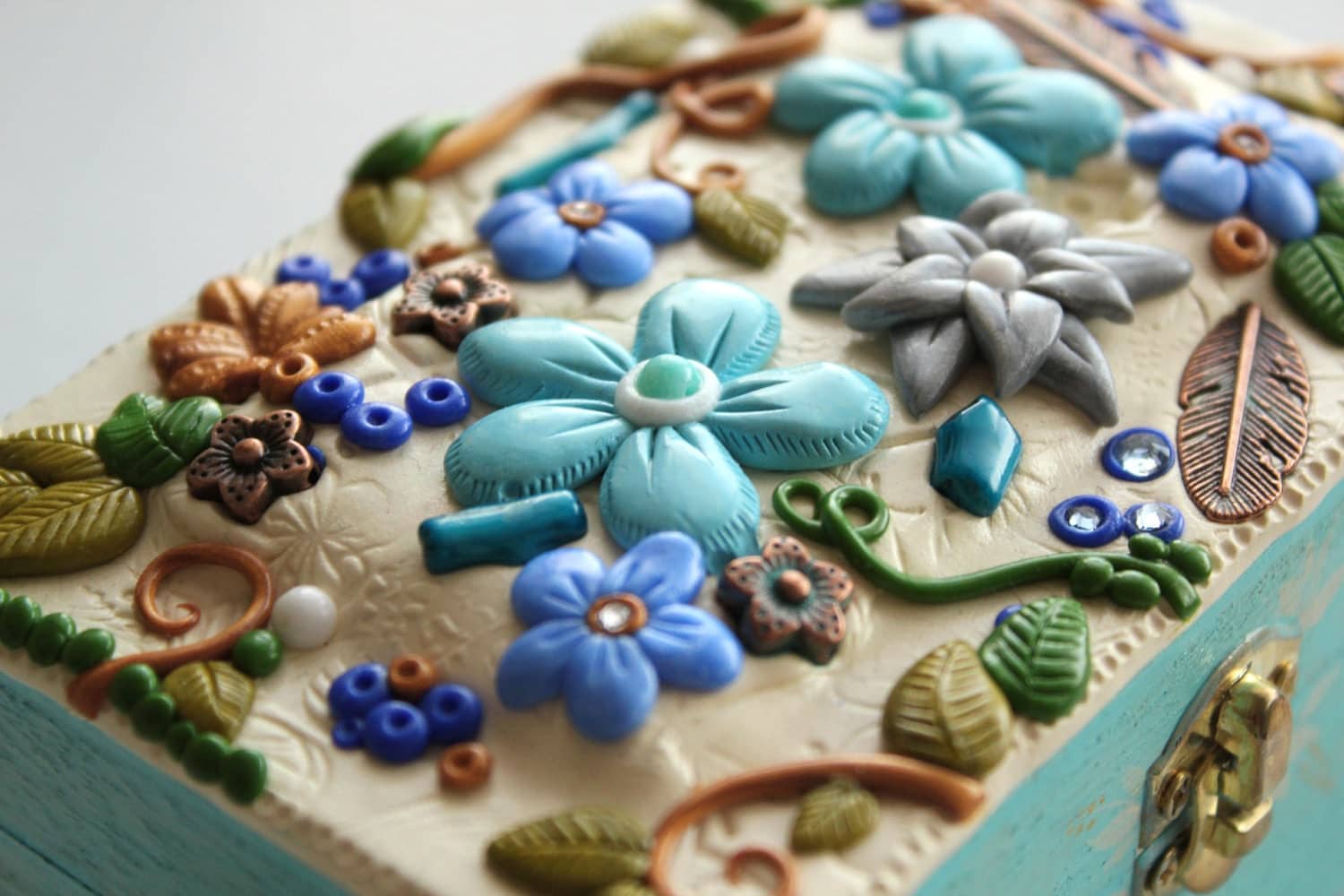 Polymer clay jewelry box My beautiful Spring gardens