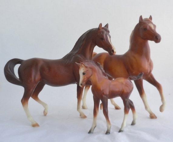 Vintage Breyer Classic Series Arabian Family Stallion Mare