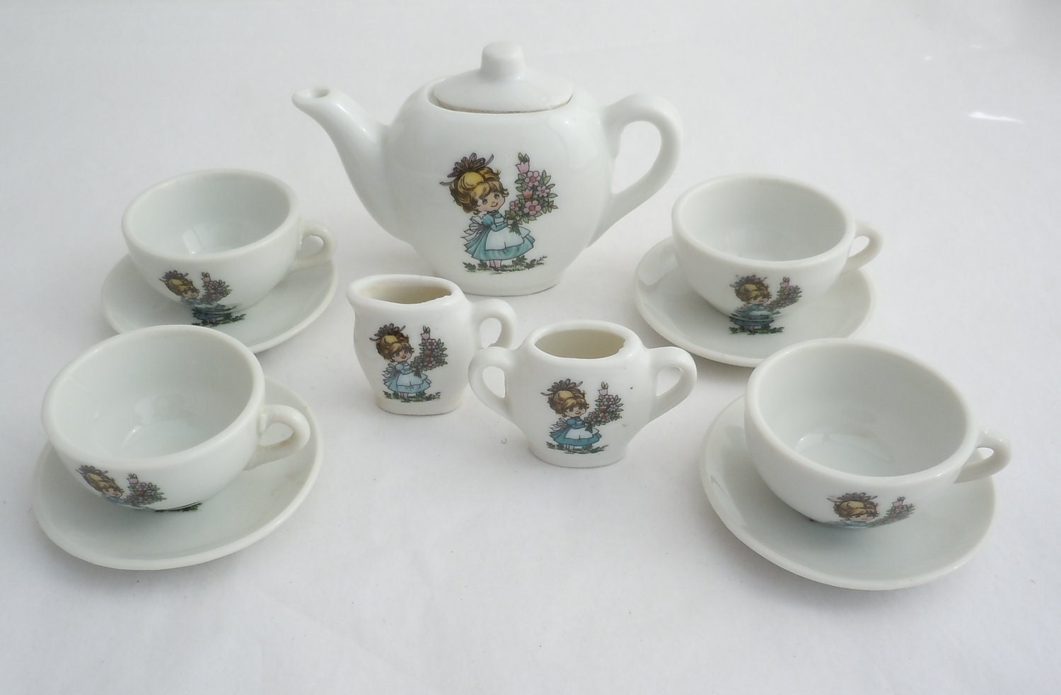 12 piece Toy China Tea Set Made in Japan Flower Girl in