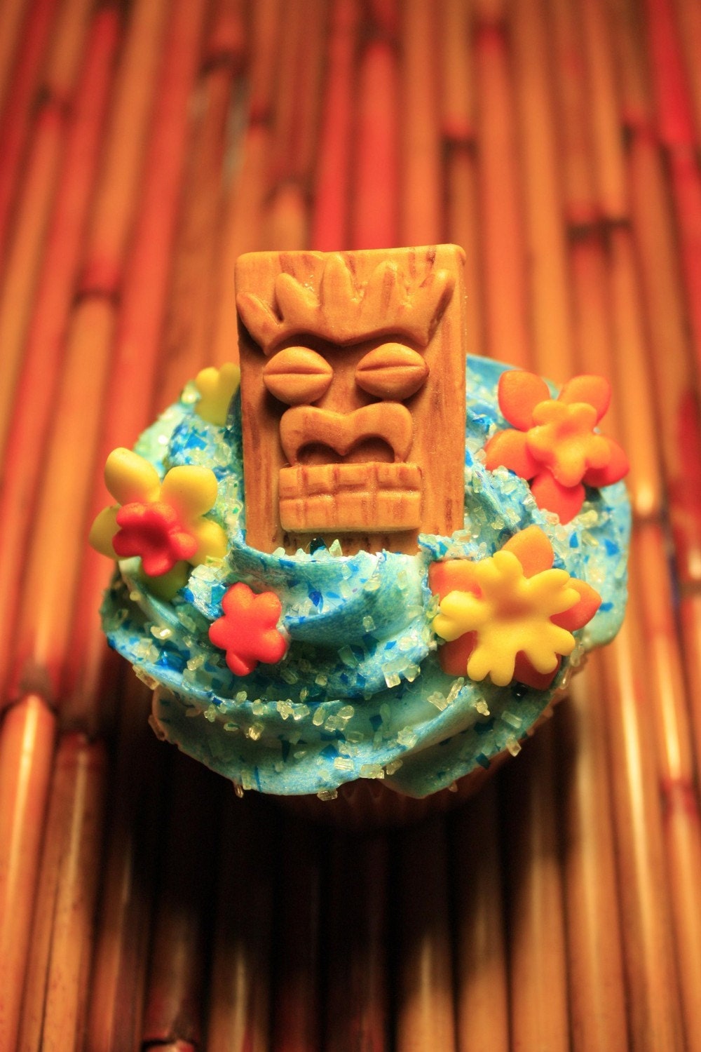 Fondant Cupcake Toppers Tiki Fondant Cupcake Toppers Tiki