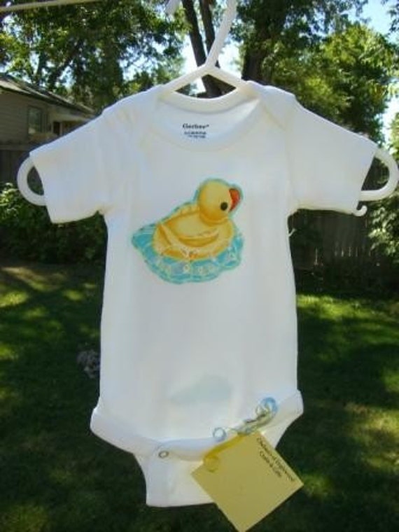 Rubber Ducky Baby Onesie Size 03 months short sleeve