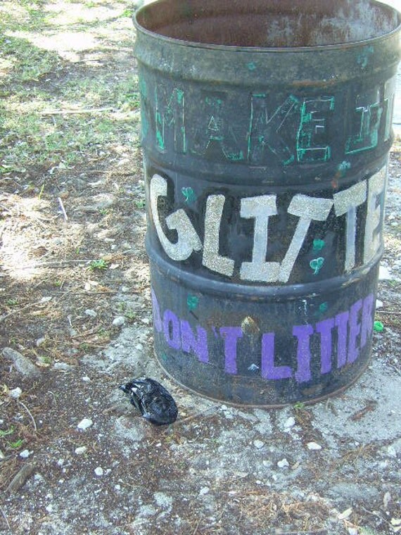 Items similar to Glitter Trash Can on Etsy