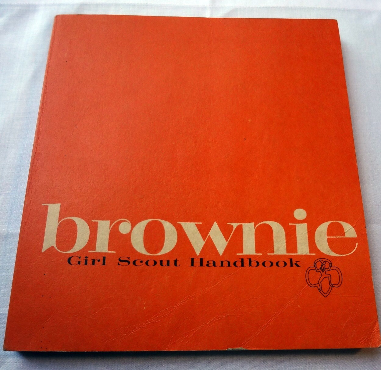 Vintage 1960s Brownie Girl Scout Handbook