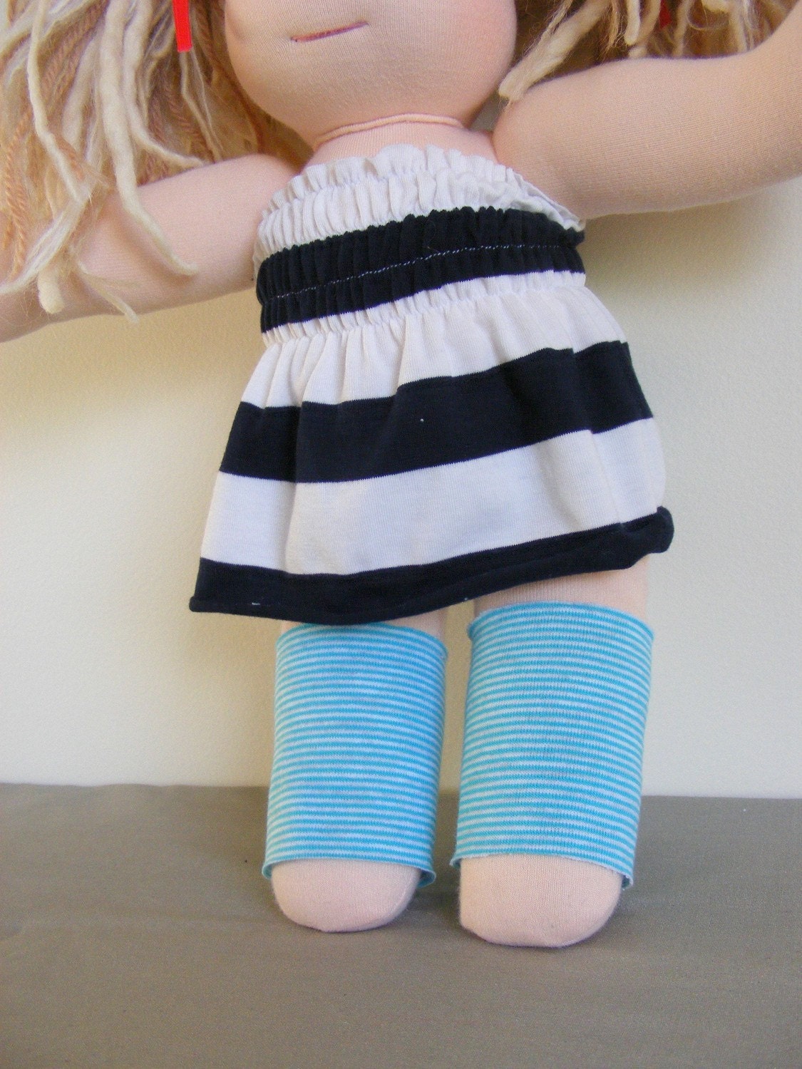 Too Cute Leg Warmers Teal