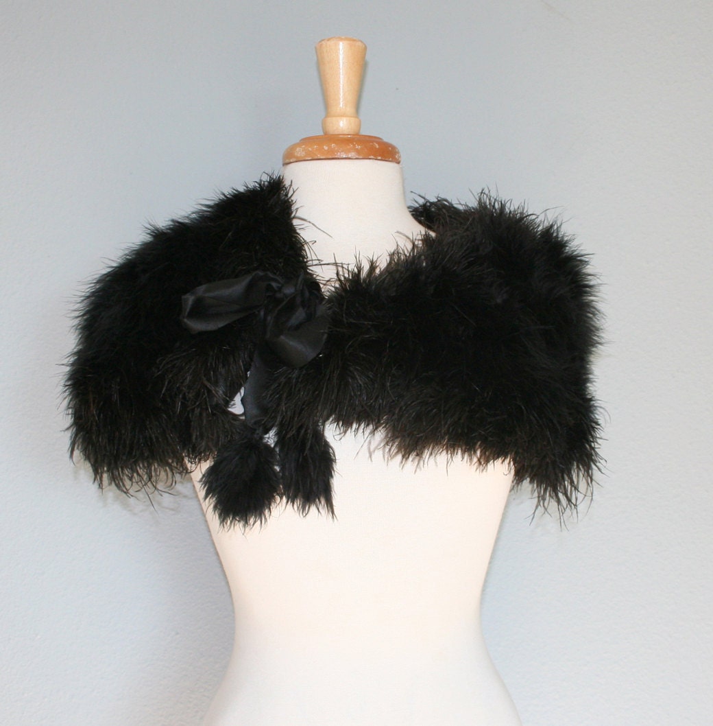 1920s FEATHER CAPE / Victorian Ostrich Maribou Capelet Shawl