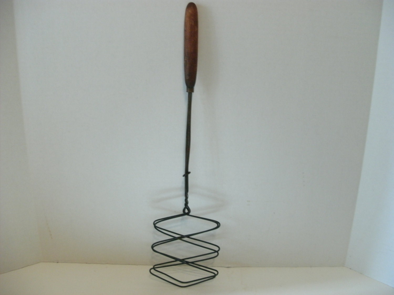 Vintage Wire Campfire Toaster With Wooden Handle