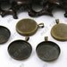 10 pcs of Antique Brass round Cabochon Pendant Base 25mm,Blank Pendant Base Fingdings