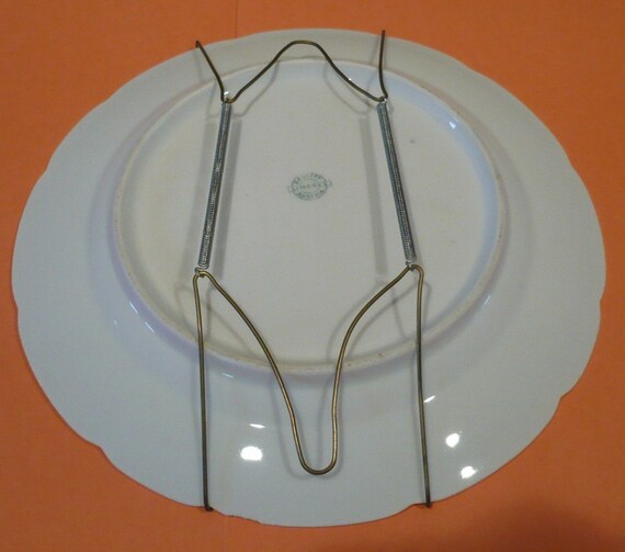 Wall Mount Plate Holders