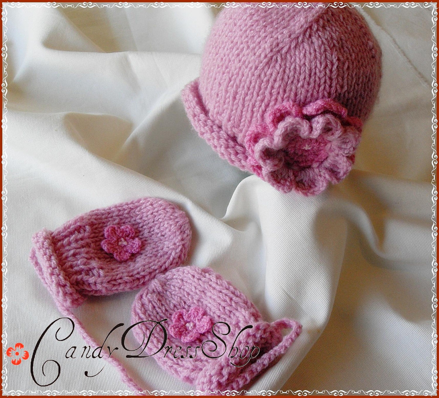 Baby Pink hat & mittens set Hat and Matching mittens for baby