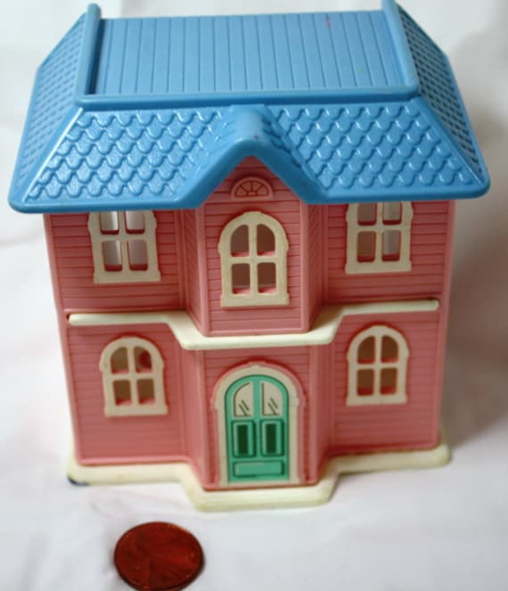 pink little tikes dollhouse