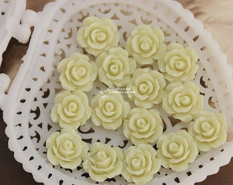 50% off - Wholesale Beautiful Colorful Flower Resin Cabochon - 10mm -(CAB-AX-41)
