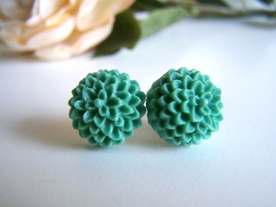 the teal pom stud earrings. by barberryandlace on Etsy