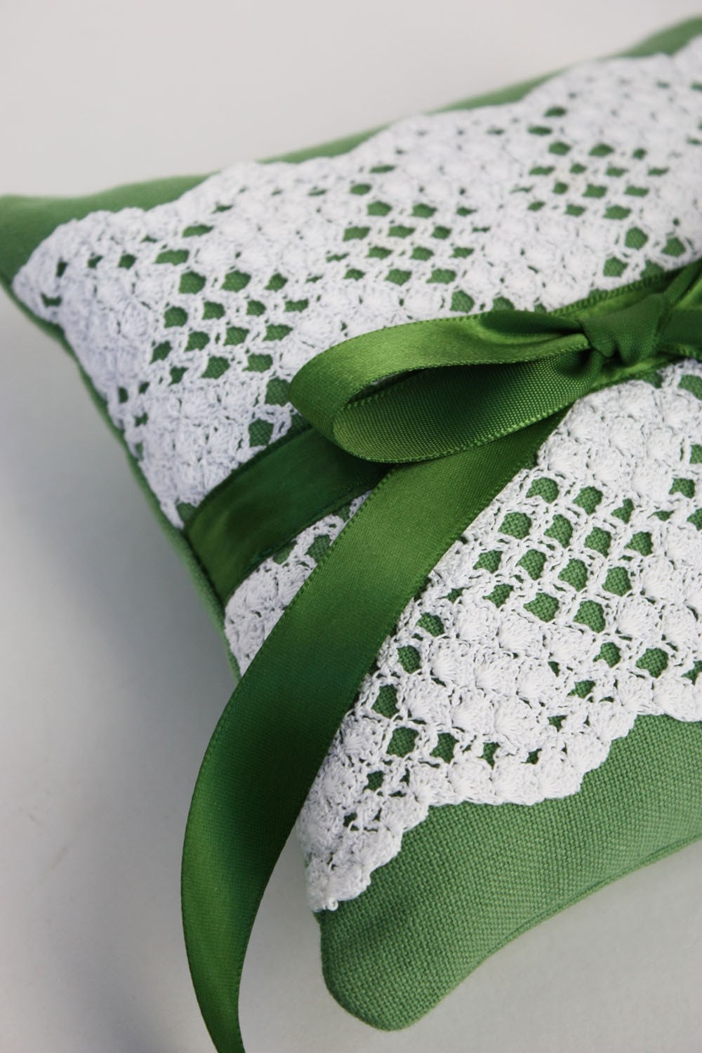 Wedding Ring Pillow Vintage Crocheted Lace With Emerald Green