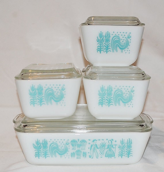 1950's Pyrex Refrigerator Dishes Set of 5 Amish