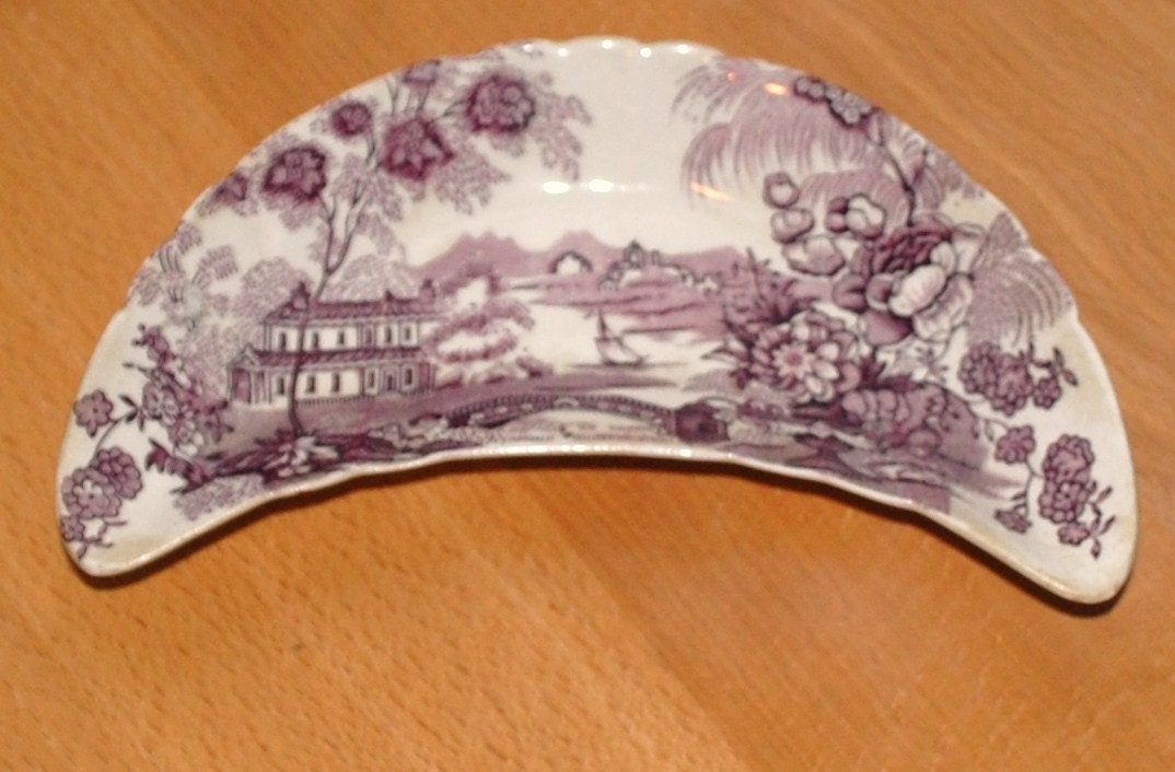 Tonquin Royal Staffordshire Dinnerware Bone Dish