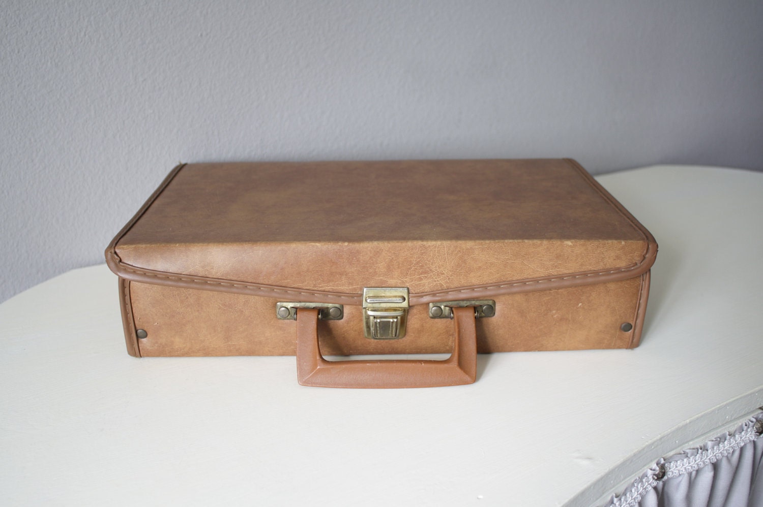 Vintage Cassette Tape Carrying Case 1970's Brown vinyl