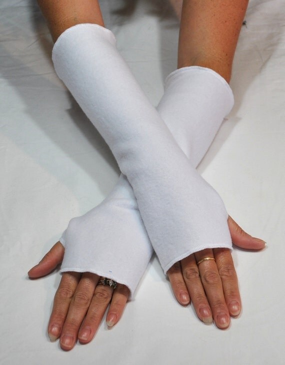 Fingerless Hand Arm Warmers Fleece white by twochixremix on Etsy