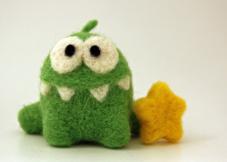 Green Needle Felted Monster Inspired by the Cut the Rope App