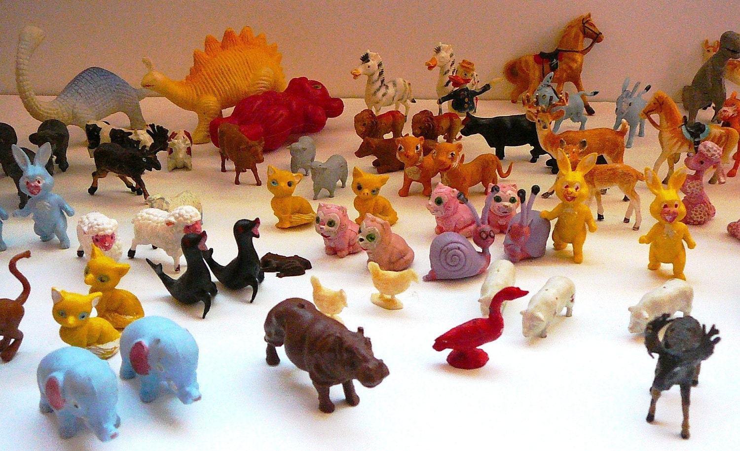 plastic toy animals bulk