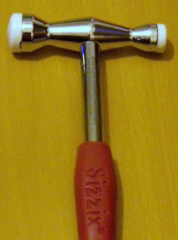 Sizzix Ultimate Craft Hammer for Paddle by myfavouritecrafts