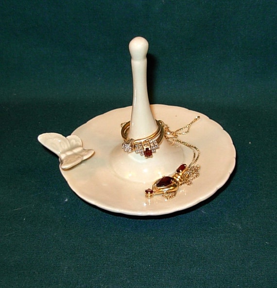 Lace Ring Holder Ring Dish / Jewelry Dish with a butterfly