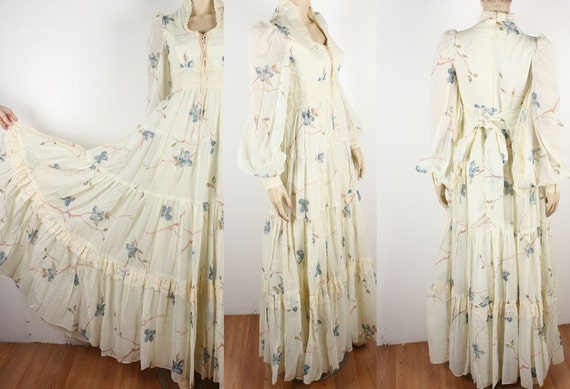 Vintage 70s Gunne Sax Floral Maxi Dress