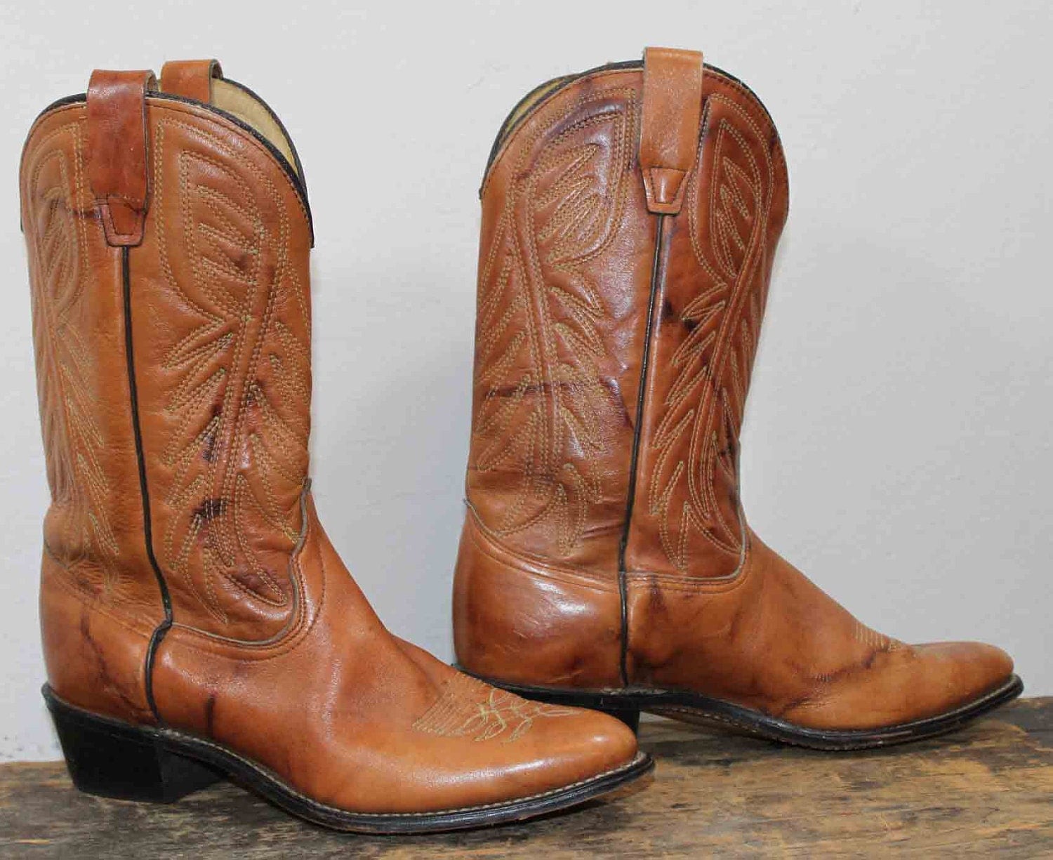 1970s Wrangler Cowboy Boots Mens Size 10 1/2 by RewindClothing
