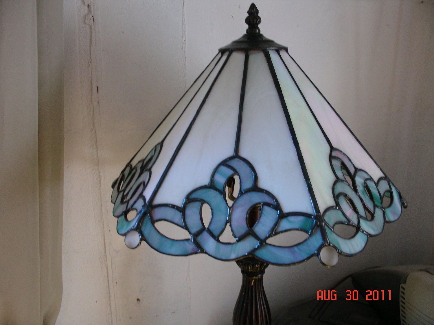 Stained Glass Ribbon Panel Lamp