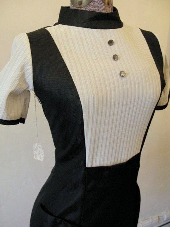 SALE 20% off 1960s Tuxedo Style Car Hop Waitress Uniform NOS