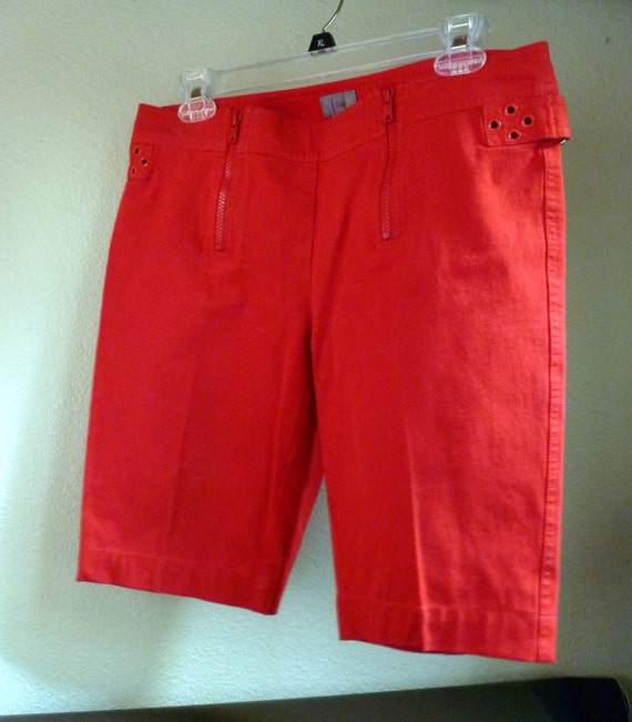 SALE...RED Bermuda shorts women's Size 8