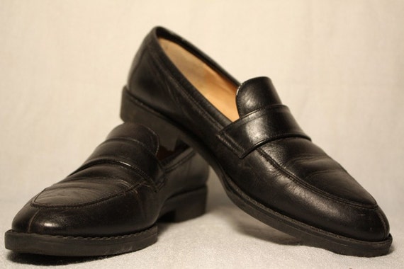 SALE Vintage Bandolino Loafers for Women Black Leather Made