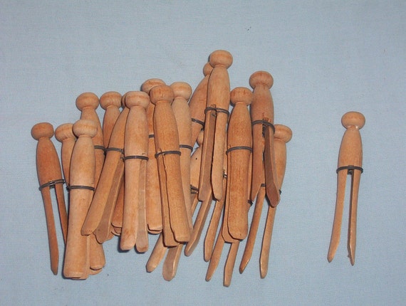 Round Wooden Clothes Pins with Metal Band