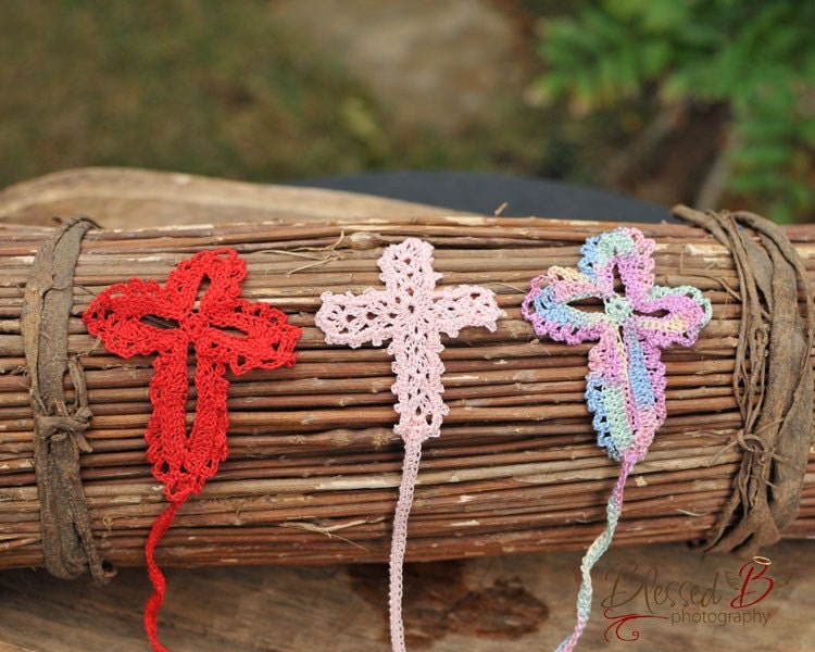Crochet Cross Bookmarks by PrairieGirlDesignZ on Etsy