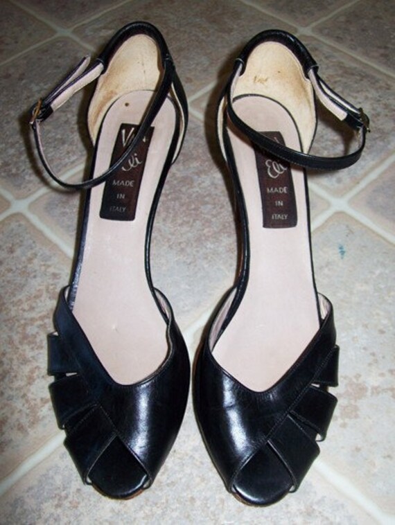 Vintage Black STRAPPY Italian Heels