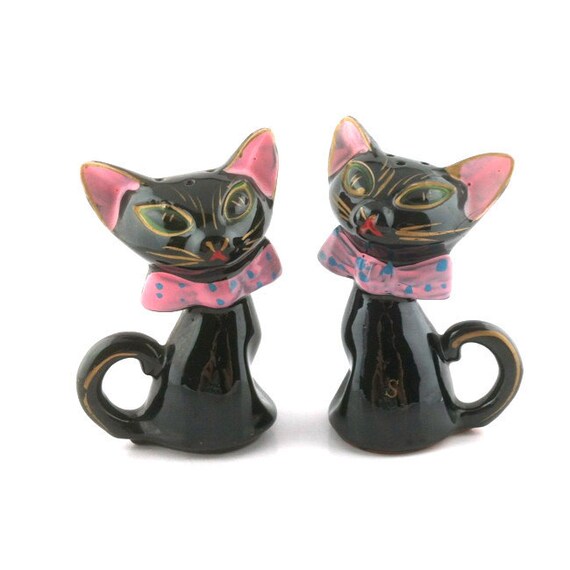 vintage salt and pepper shakers black cat JAPAN vintage
