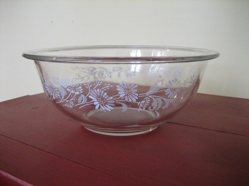 Corning Pyrex Clear Glass Bowl Colonial Mist Pattern