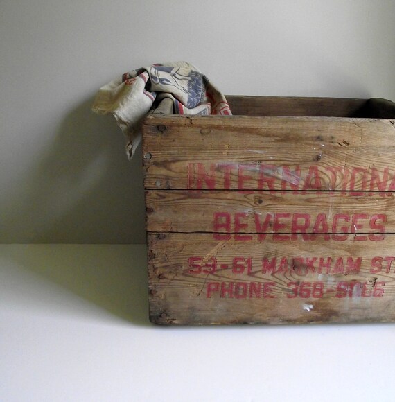 Wood Crate / Wooden Box / Industrial Decor / Vintage Primitive