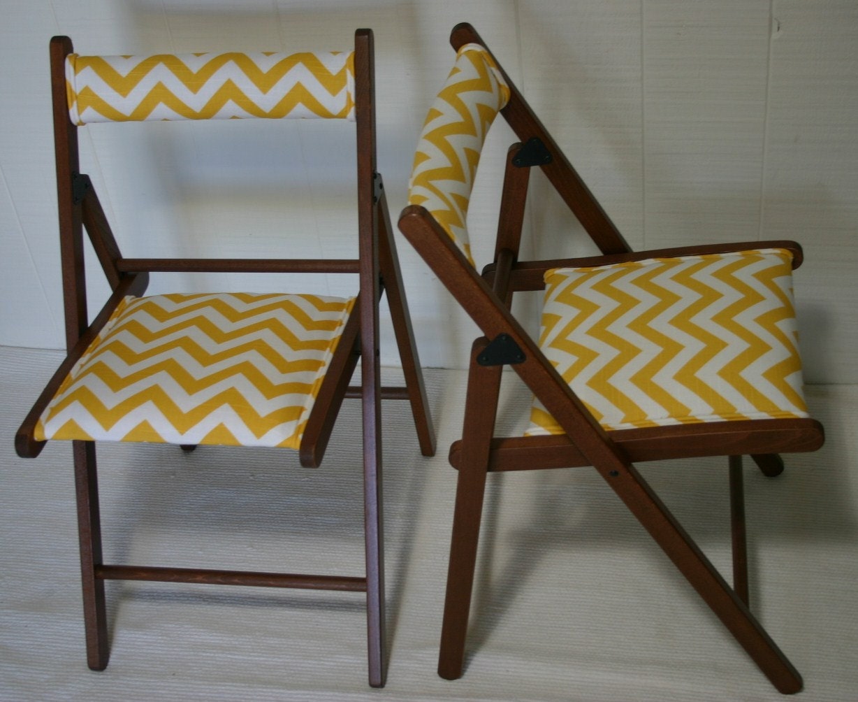 Wood Folding Chairs Set of 2 Upcycled