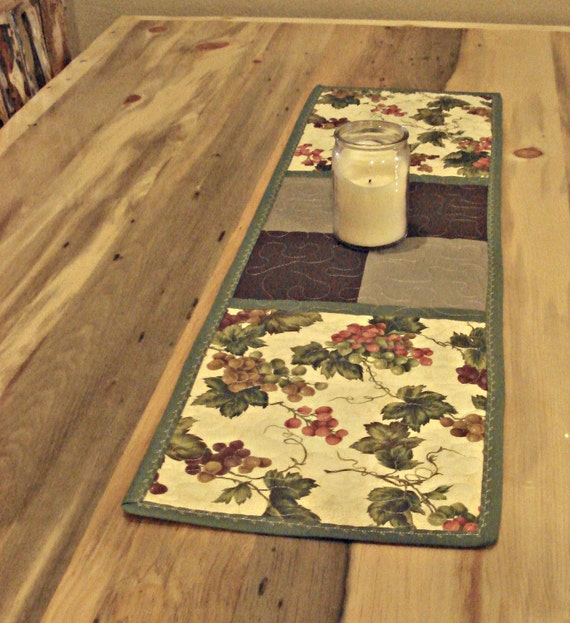 Grape themed Table Runner