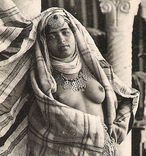Algerian Women Nude Old Photos 107