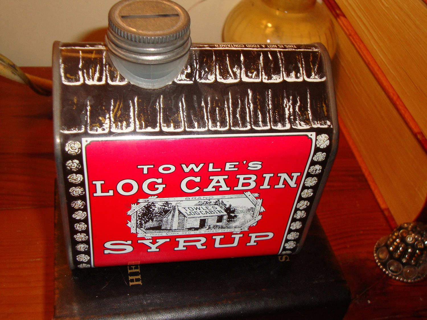 Great Vintage SIGNED LOG  CABIN  Syrup  Tin by THEUNITGAL on Etsy
