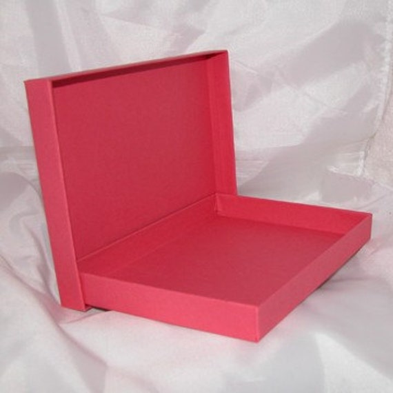 Items similar to 5x7 Invitation Mailer Box on Etsy