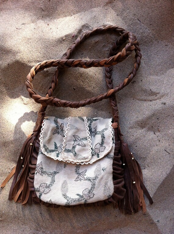 Items similar to Leather and embroidered wool bag on Etsy