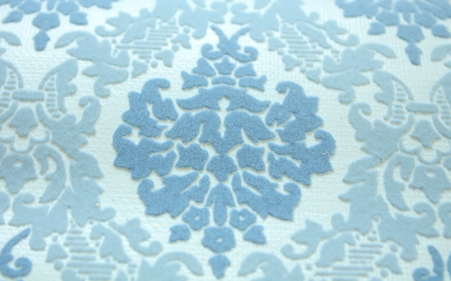 Beautiful Vintage Flocked Damask Wallpaper Shades of Blue by