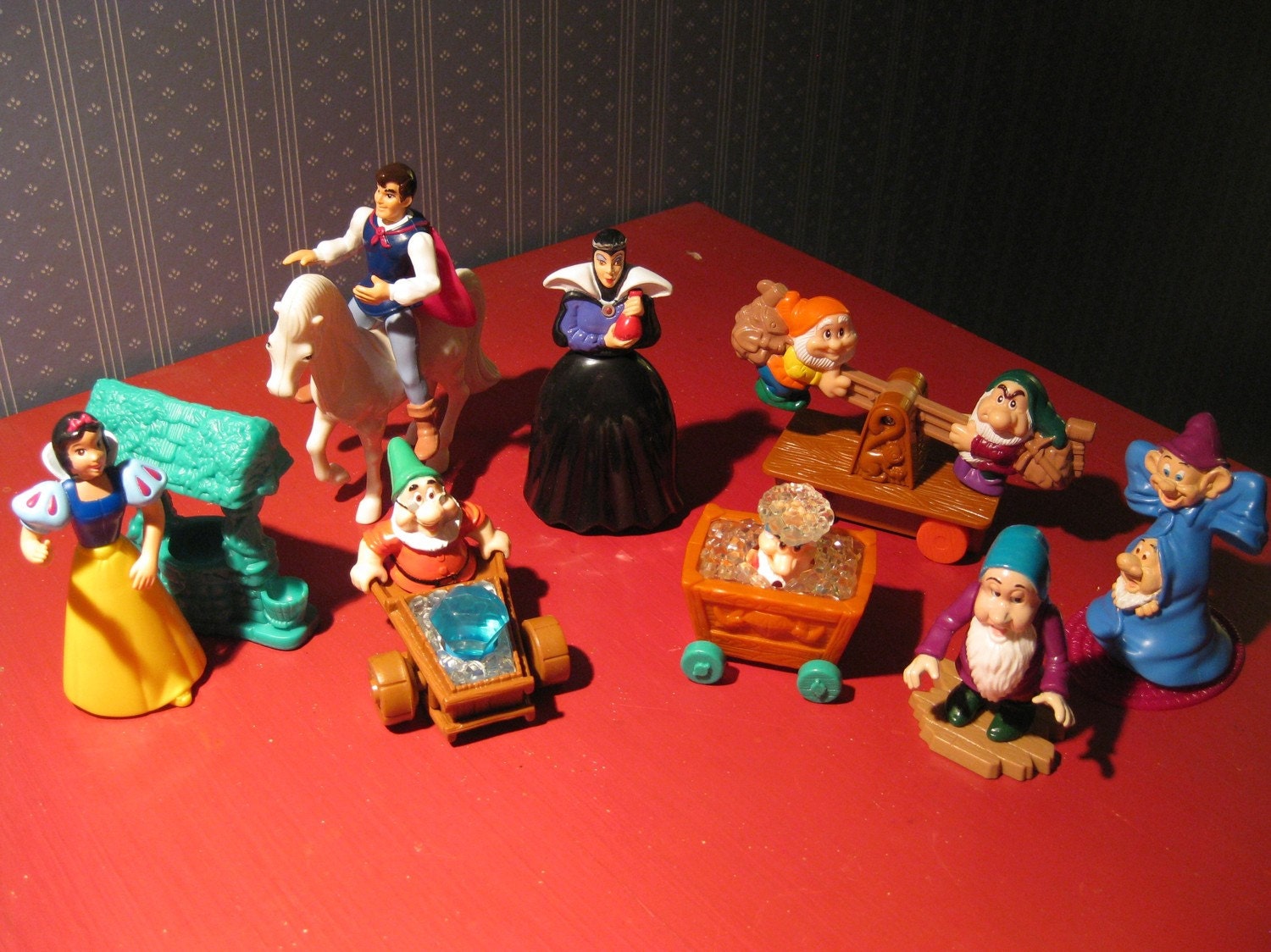 Snow White Vintage Mcdonalds Happy Meal Toy Set 